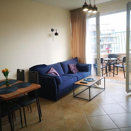 Riviera Deluxe Apartments Вльора Екстер'єр фото